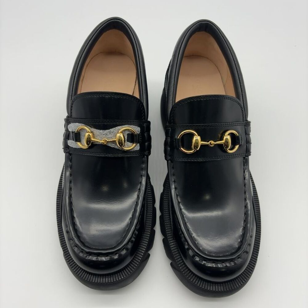 Gucci Women’s Loafers Lug Sole Horsebit In Black - Picture 2 of 6